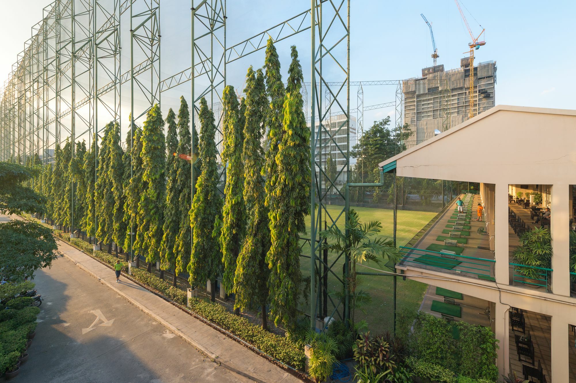 The Little Pig Sukhumvit Hotel Bangkok Exterior photo