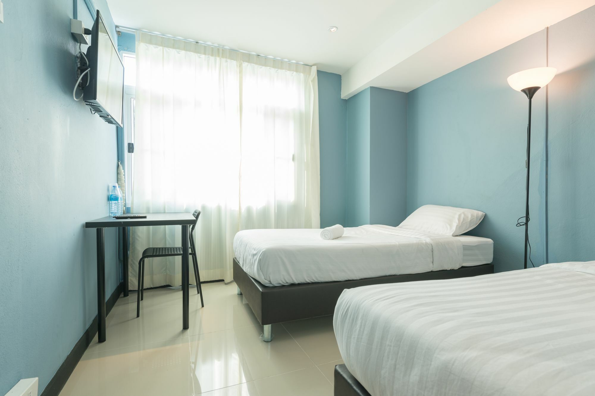 The Little Pig Sukhumvit Hotel Bangkok Exterior photo